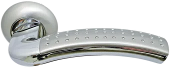 Ручка дверная ПАЛАЦЦО MH-02P SN/CP на круглой розетке, цвет бел. никель/хром с перфорацией, ЦАМ